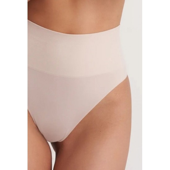 Безшевни оформящи прашки с висока талия, телесен цвят Безшевни оформящи прашки с висока талия, телесен цвят