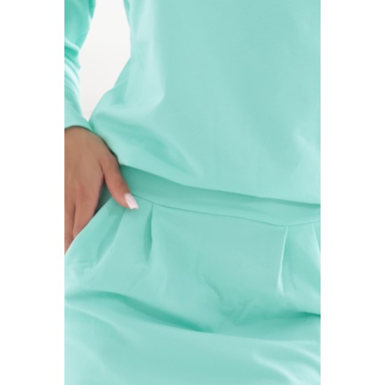 189-12 Дамска рокля с дълги ръкави в цвят мента 189-12 Дамска рокля с дълги ръкави в цвят мента