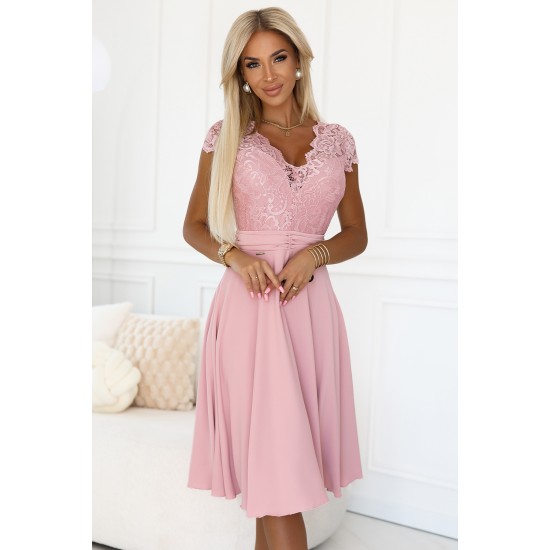 381-6 Елегантна рокля от шифон в розово
