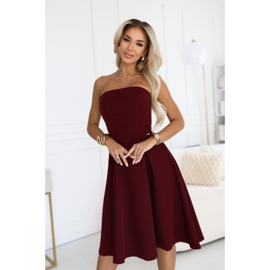 Елегантна рокля без презрамки в цвят бордо 641-1