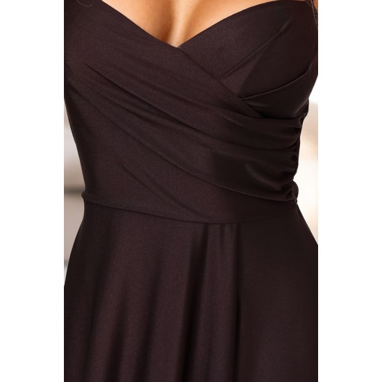 Дълга рокля с цепка в цвят шоколад 646-1