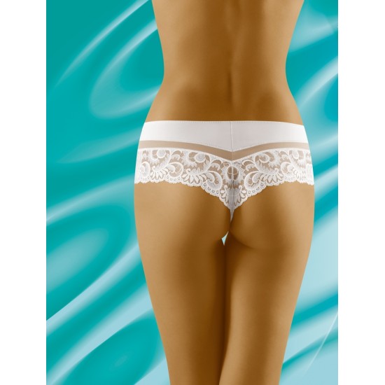 Дантелени бикини в бежово Cantata