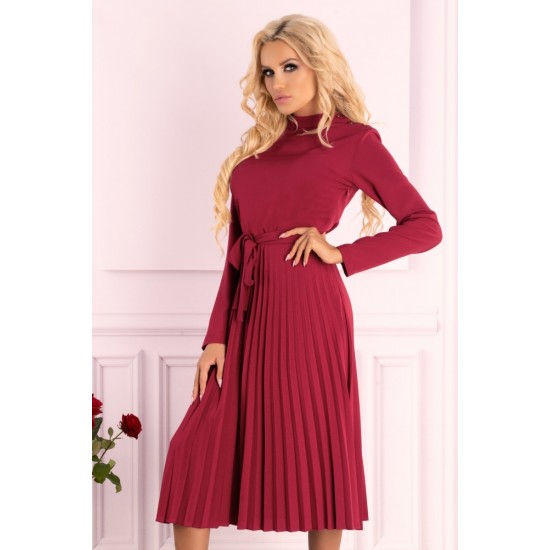 Елегантна миди рокля в червено Hamien