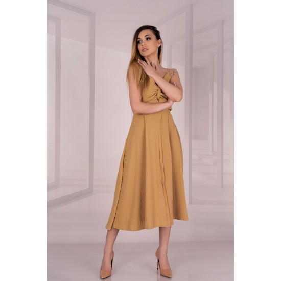 Дълга рокля в цвят камел Molinen D04