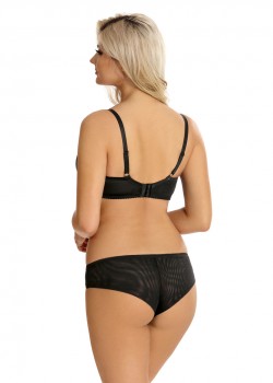 Сутиен с повдигащ ефект в черен цвят 147 KOPA Сутиен с повдигащ ефект в черен цвят 147 KOPA