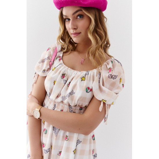 Разкроена рокля с къс ръкав в бежов цвят 30380 Разкроена рокля с къс ръкав в бежов цвят 30380