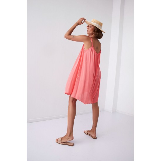 Широка дамска рокля в цвят корал 81541 Широка дамска рокля в цвят корал 81541