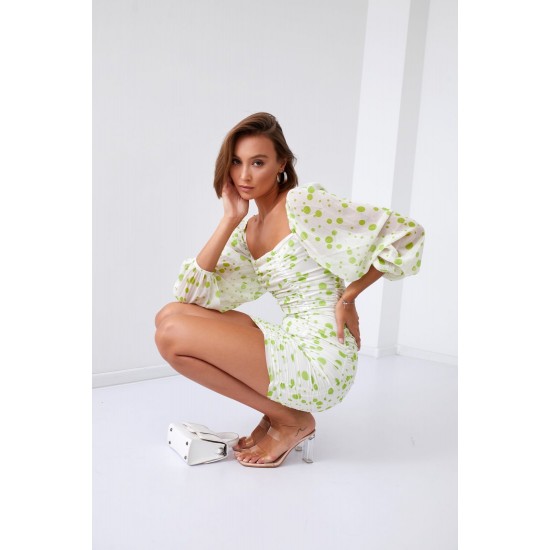 Къса дамска рокля с дълъг ръкав в зелен цвят 2940 Къса дамска рокля с дълъг ръкав в зелен цвят 2940
