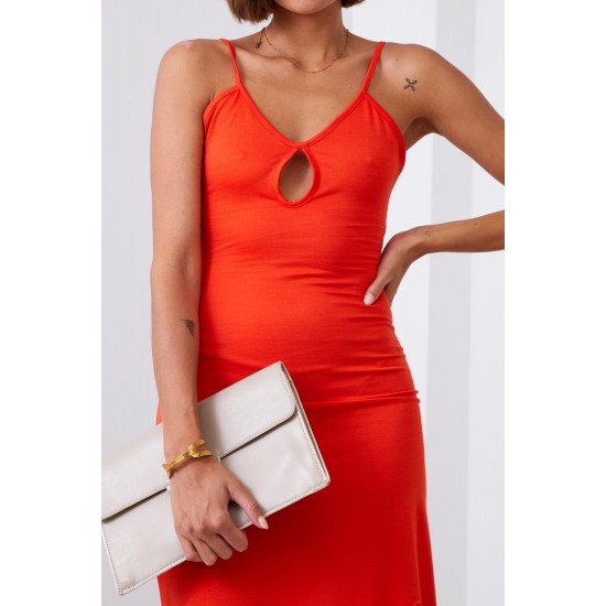 Елегантна дълга рокля в червен цвят 110570 Елегантна дълга рокля в червен цвят 110570