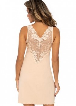 Нощница с широки презрамки в бежов цвят Kristina Нощница с широки презрамки в бежов цвят Kristina