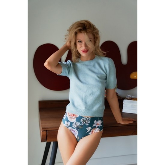 Безшевни бразилиани в зелено Tea Rose