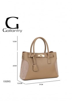 Дамска чантичка Gallantry Paris в цвят таупе WB005 Дамска чантичка Gallantry Paris в цвят таупе WB005