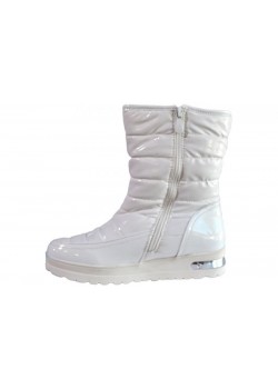 Дамски апрески в бял цвят BN422