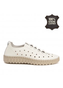 Дамски мокасини естествена кожа в бял цвят
