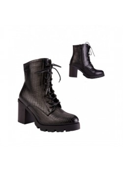 ДАМСКИ БОТИ CROC BLACK