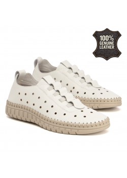 Дамски мокасини естествена кожа в бял цвят