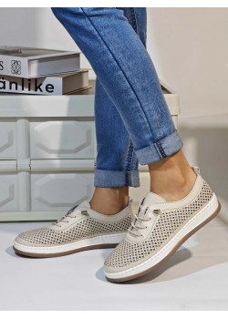 Дамски спортни обувки в бежов цвят TR554